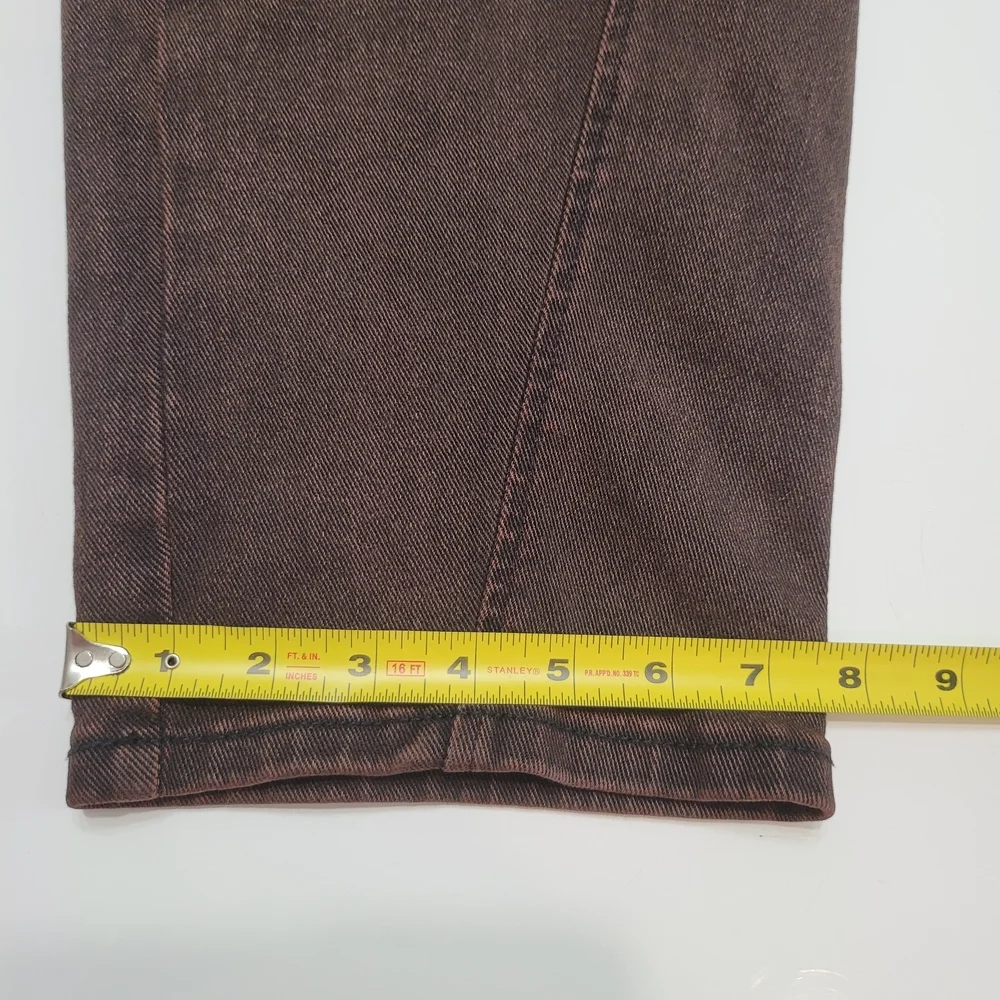 Time and Tru Women's High-Rise Barrel Jeans Size 8